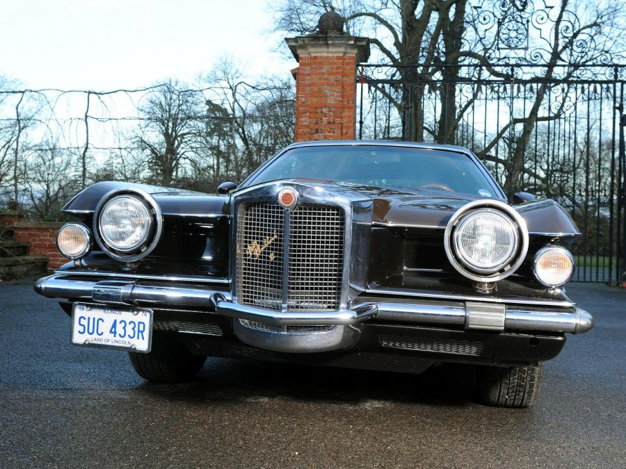  Stutz Blackhawk IV 1974 года  (фото 12 из 12)